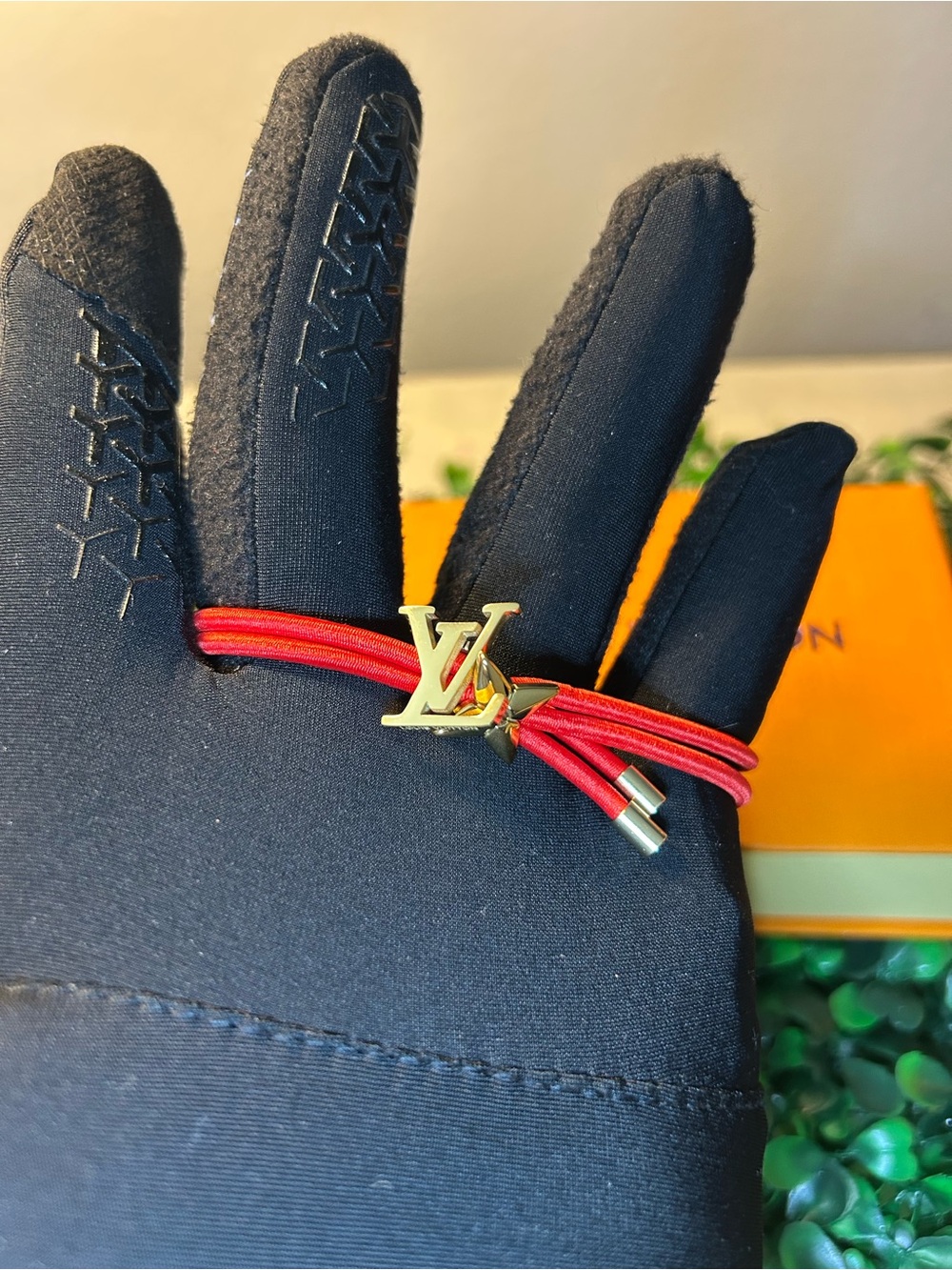 Louis Vuitton Red Cord Double-Wrap Bracelet with Gold LV Charm - Picture 1 of 2
